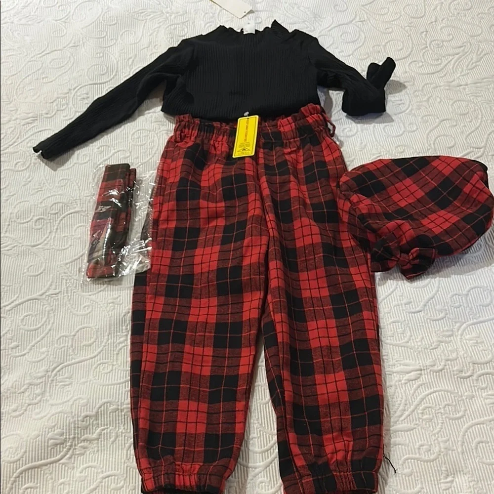 Shein Bundle 2-3 Years. 3 outfits. NWT kids/tiddler